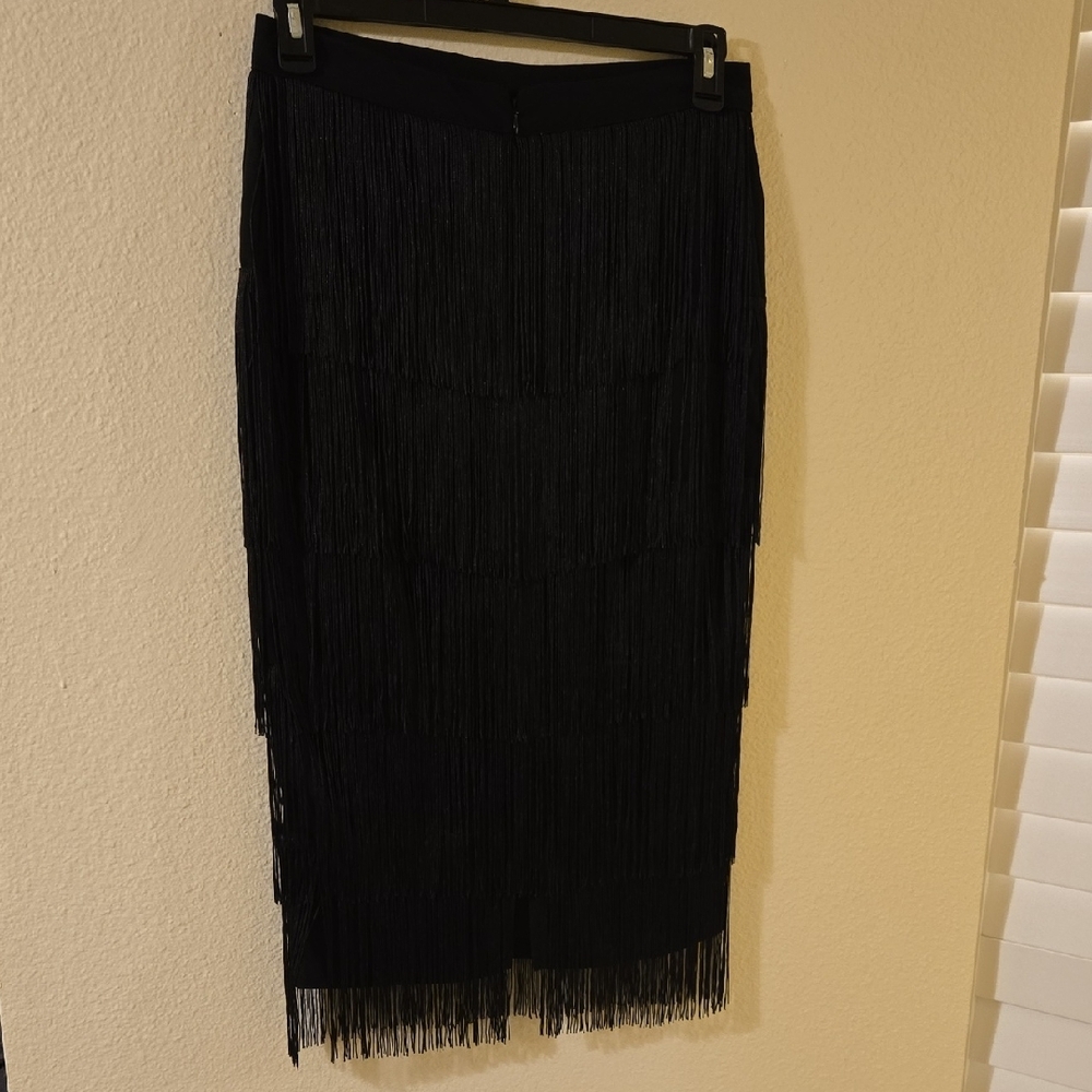 Chic Black Fringe Pencil Skirt - Picture 2 of 6